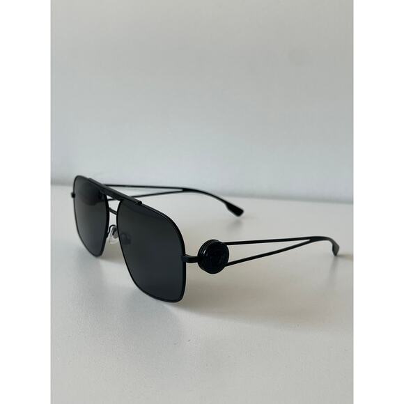Versace VE2269 Aviator Sunglasses in Black - Picture 6 of 7